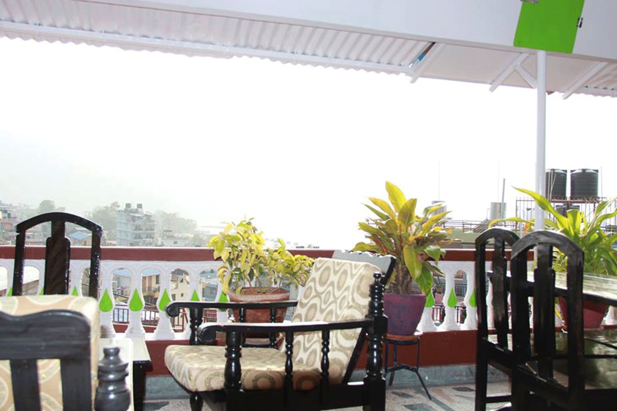 Hotel Santana Pokhara Exterior foto
